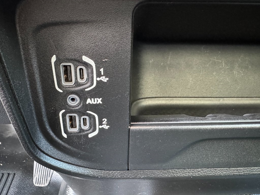 2022 Ram 3500 Tradesman photo 36