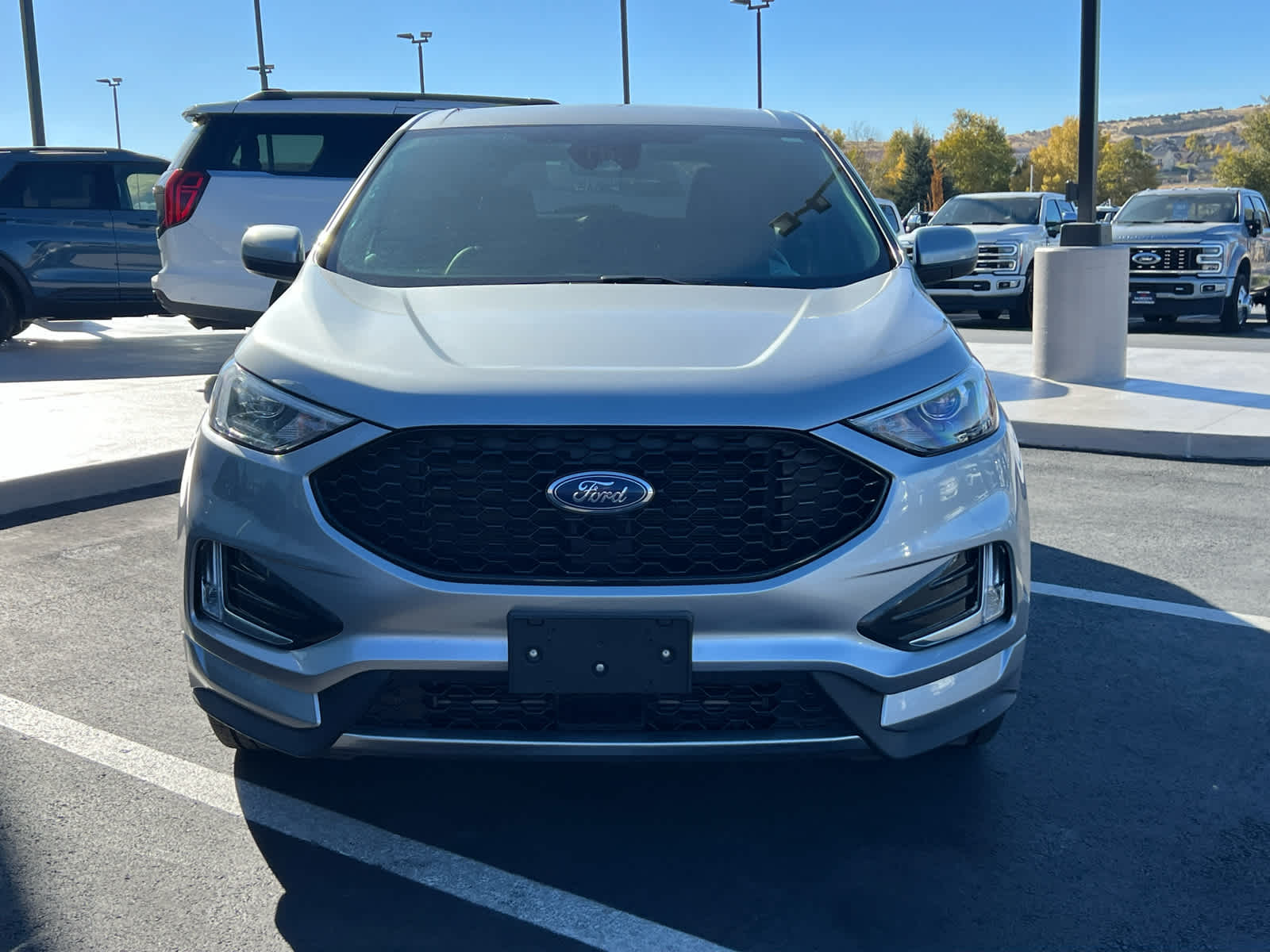 2024 Ford Edge ST-Line photo 2
