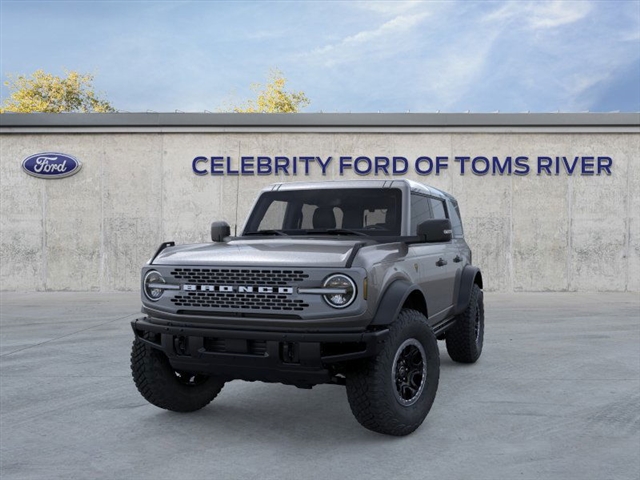 2025 Ford Bronco Badlands photo 2
