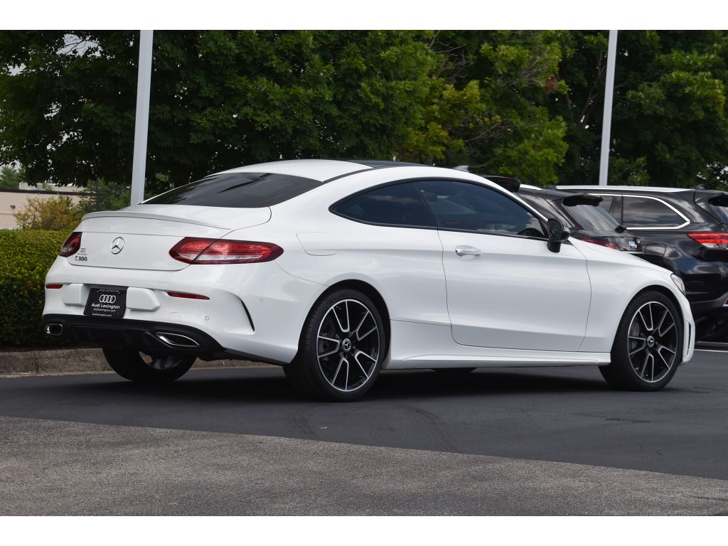 2022 Mercedes Benz C 300 photo 4