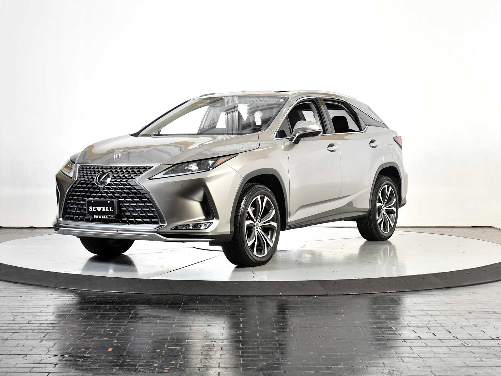 2022 Lexus RX 350's photo