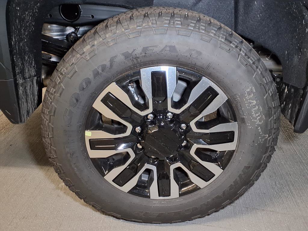 2025 Gmc Sierra 2500 HD Denali Ultimate photo 3