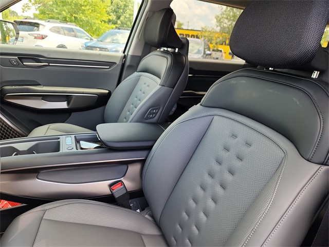 2026 Kia EV9 Wind photo 11