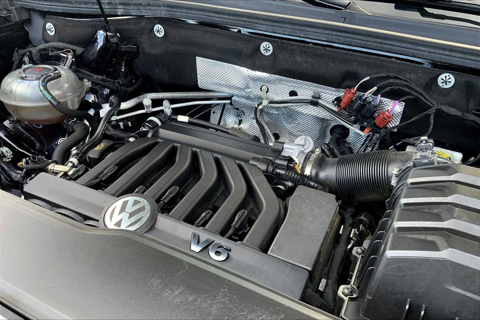 2022 Volkswagen Atlas V6 SEL Premium R-Line photo 32