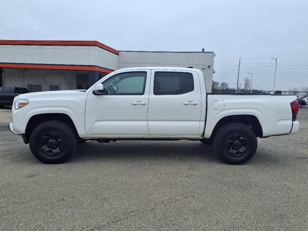 2023 Toyota Tacoma SR 4x4 photo 8