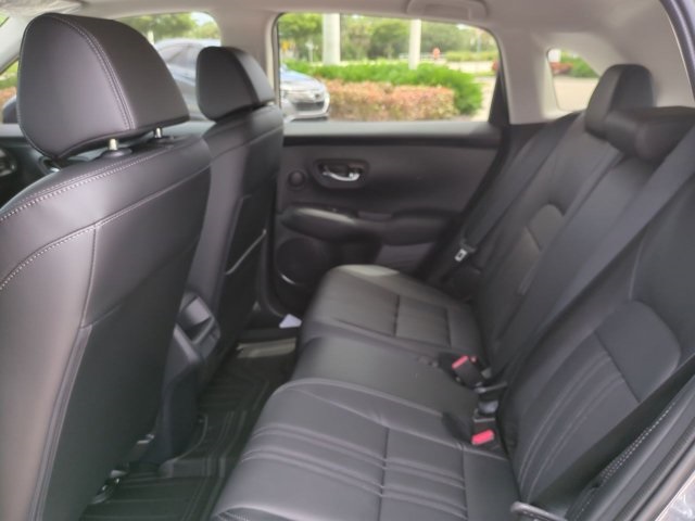 2026 Honda HR-V EX-L photo 8