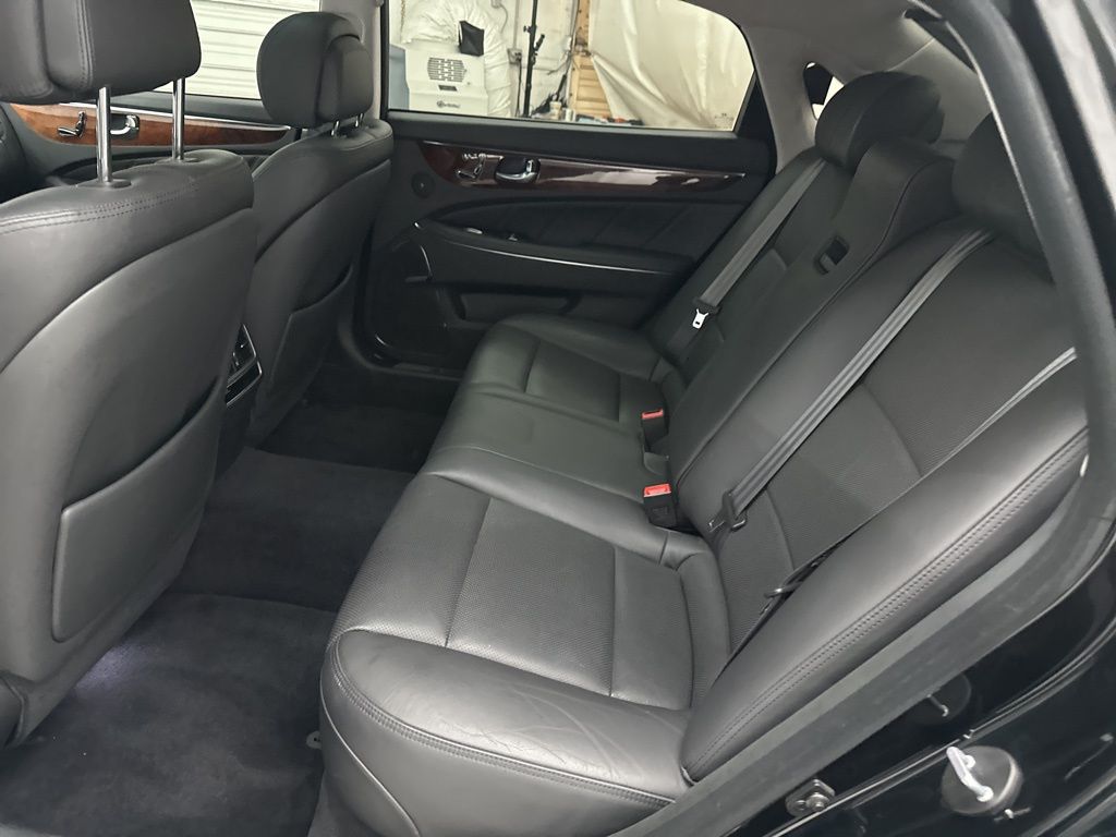 2014 Hyundai Equus Signature photo 20
