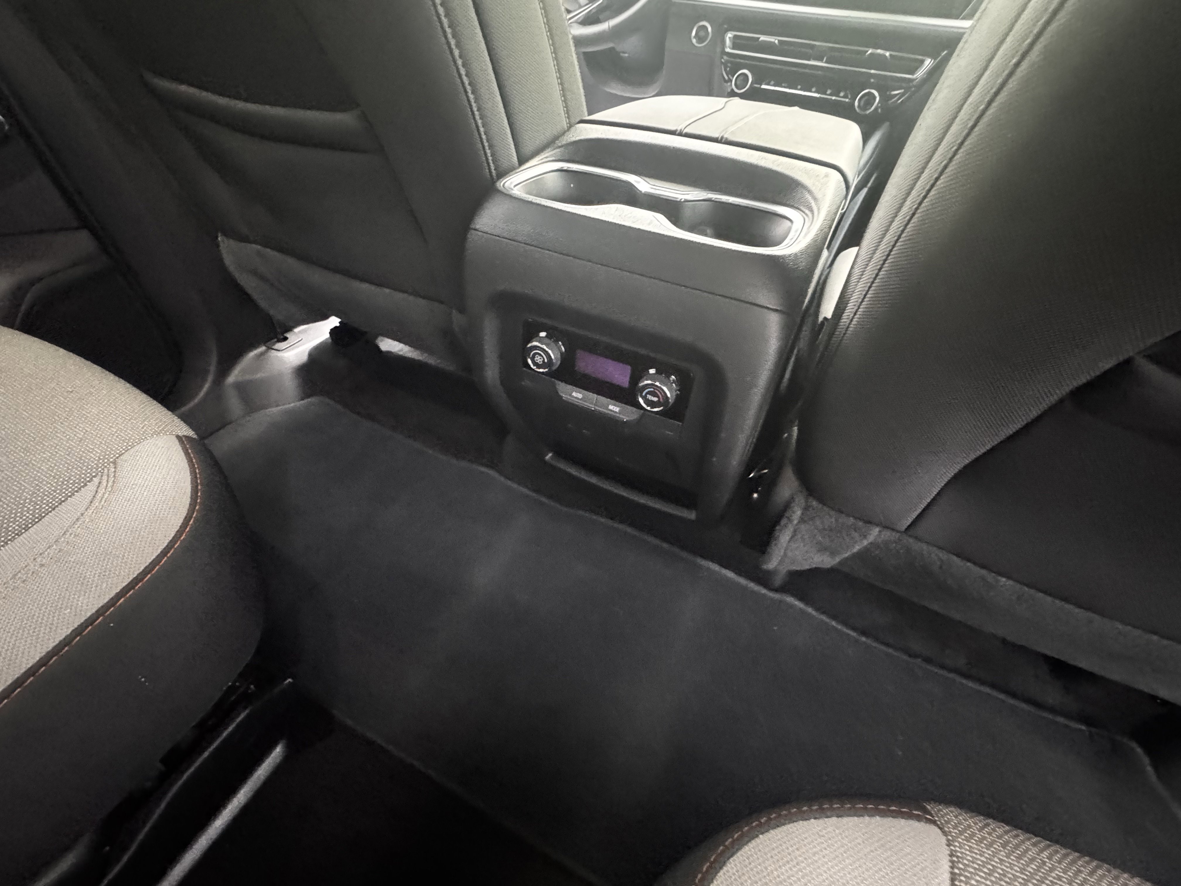 2025 Chevrolet Traverse photo 4