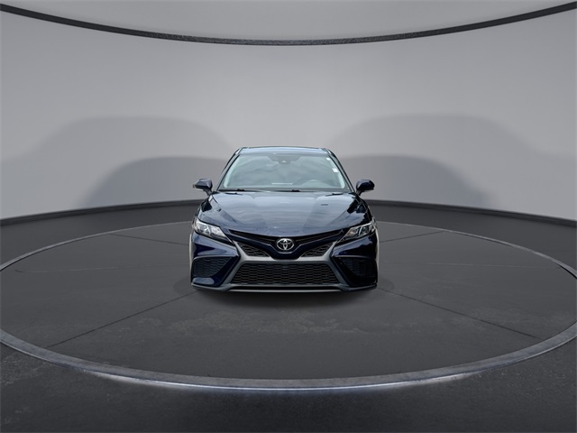 2022 Toyota Camry SE photo 3