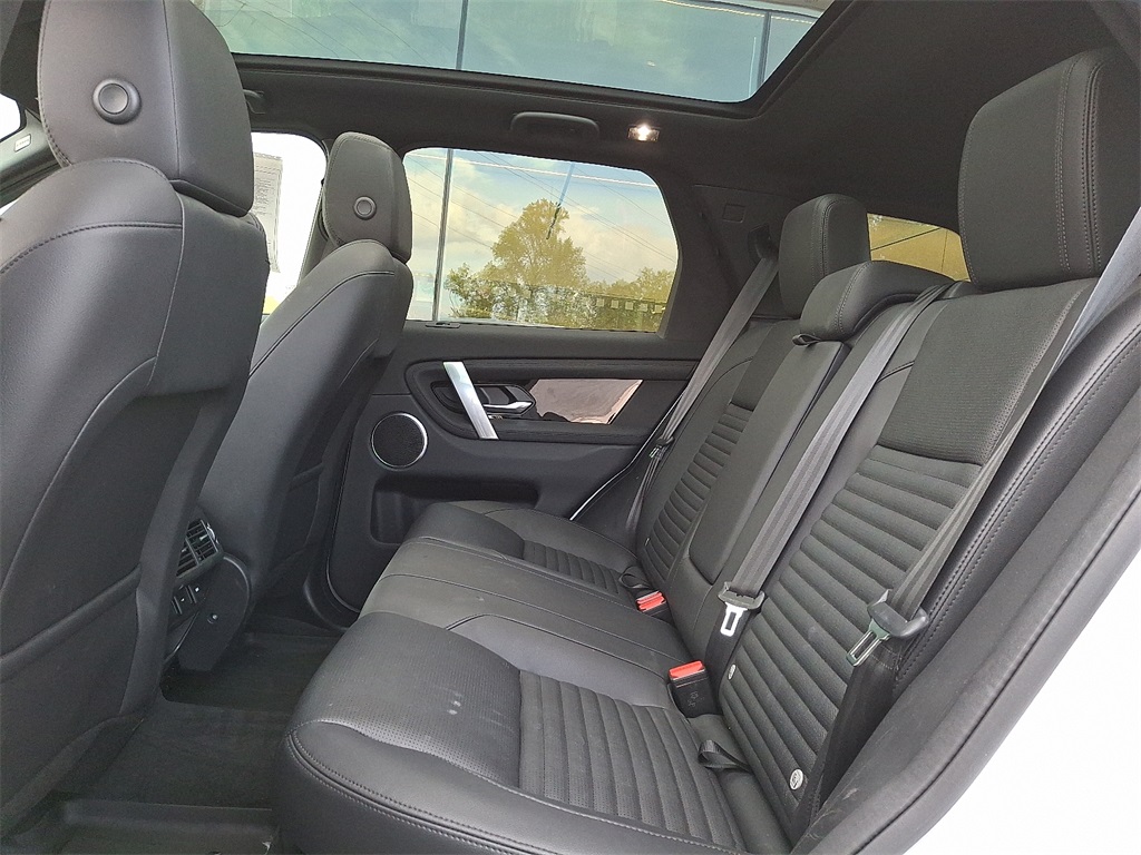 2023 Land Rover Discovery Sport S photo 10