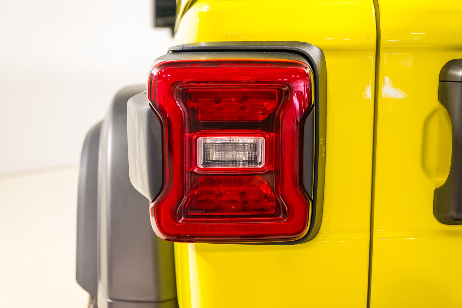 2022 Jeep Wrangler Unlimited High Tide photo 32
