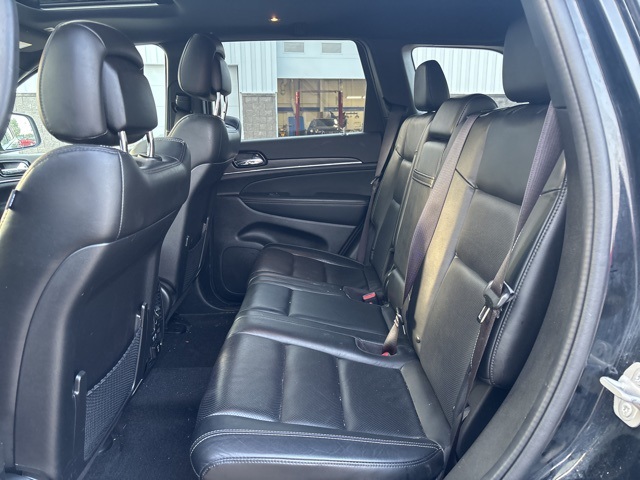 2021 Jeep Grand Cherokee Anniversary Edition photo 10