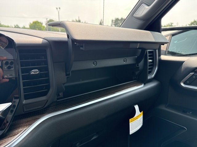 2026 Chevrolet Silverado 1500 LT photo 32
