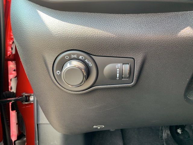 2024 Jeep Compass Sport photo 13