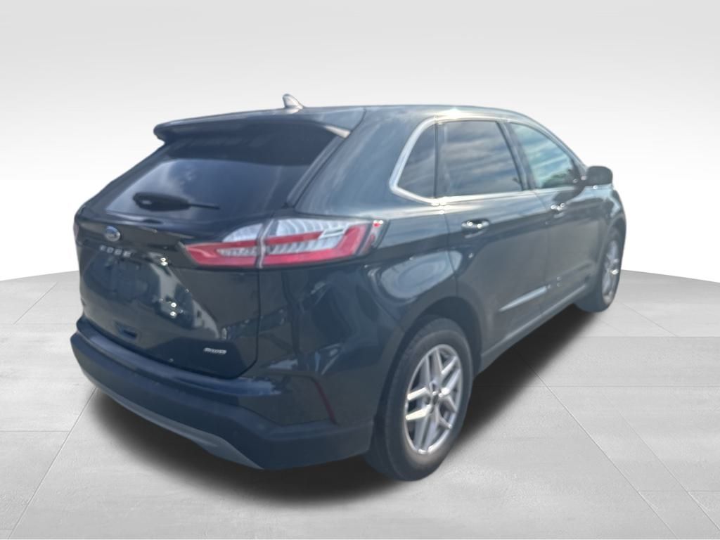 2023 Ford Edge SEL photo 4