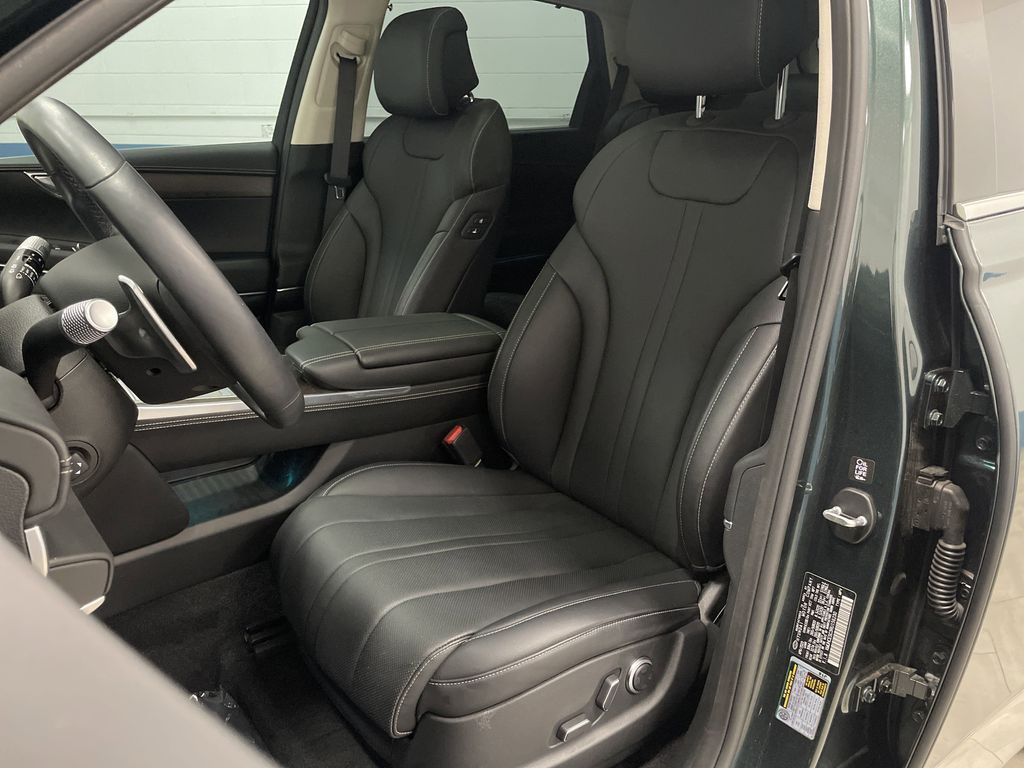 2024 Genesis GV80 3.5T photo 3