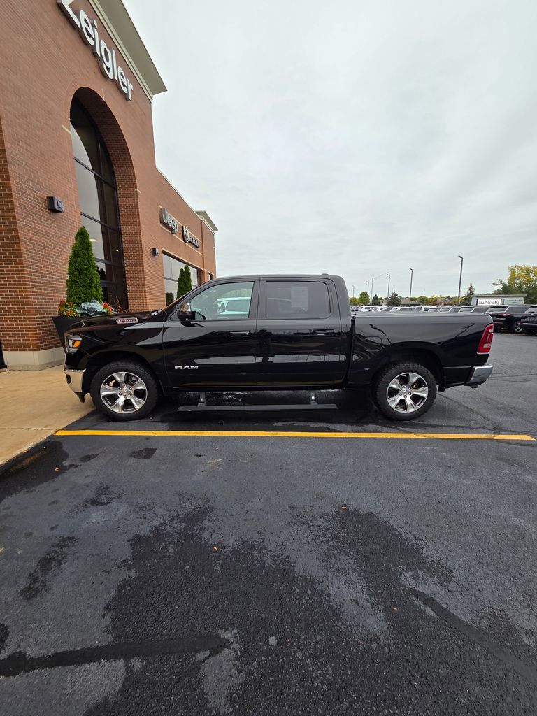 2023 Ram 1500 Laramie photo 4
