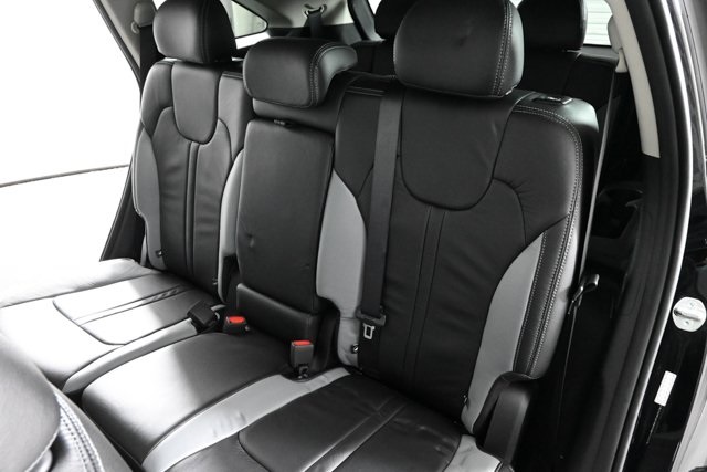 2023 Kia Sorento LX photo 11