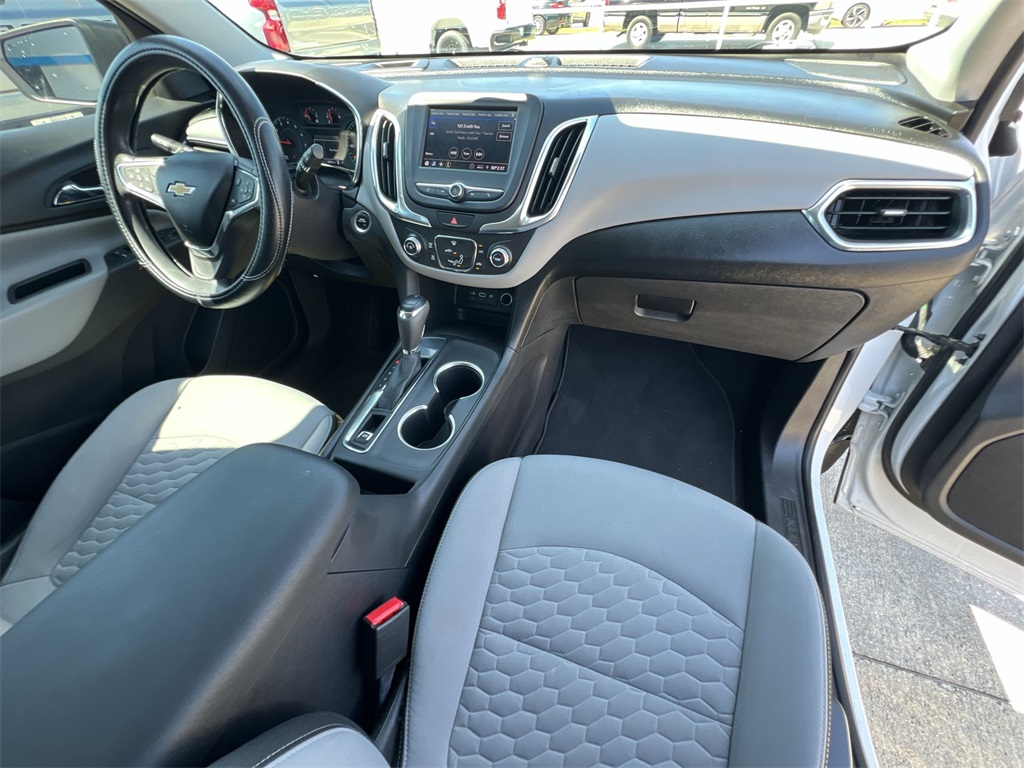 2021 Chevrolet Equinox LS photo 34