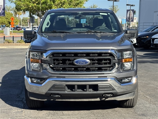 2023 Ford F-150 XLT photo 2