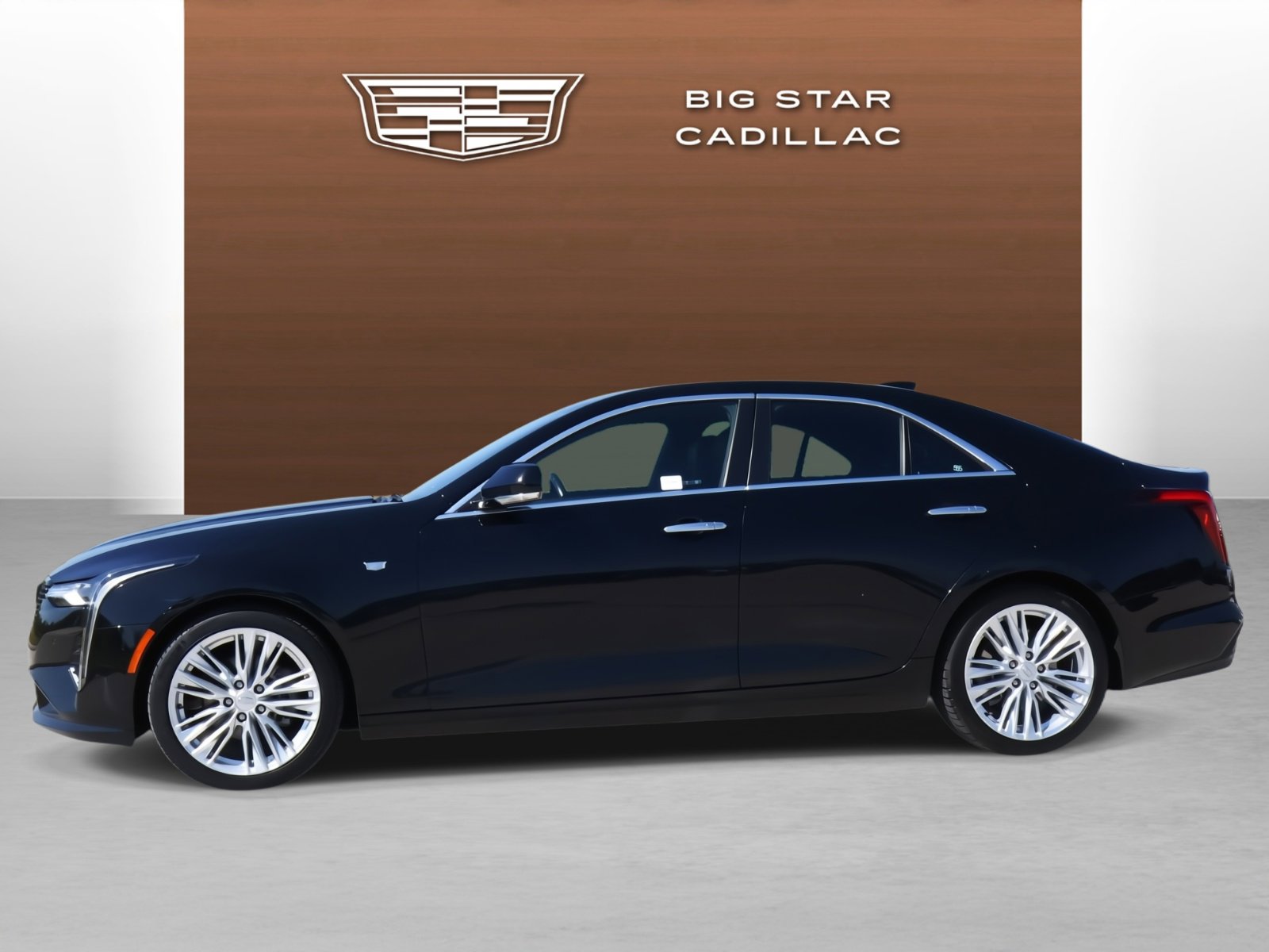 2023 Cadillac CT4 Premium Luxury photo 2