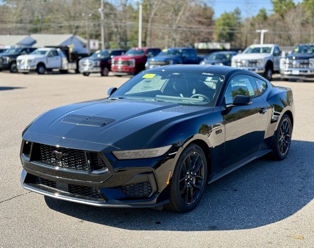 2025 Ford Mustang GT Premium photo 8