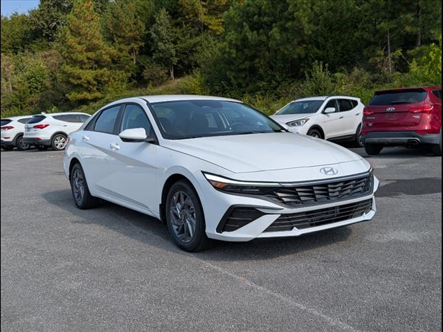 2025 Hyundai Elantra Hybrid Blue photo 2