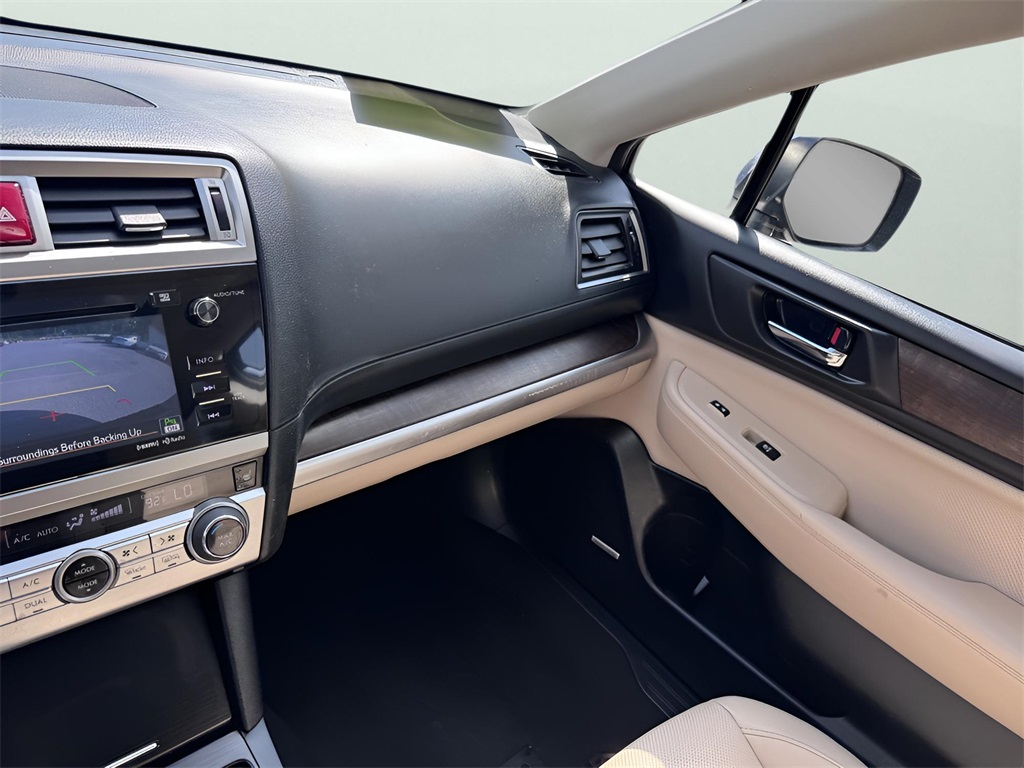 2017 Subaru Outback 2.5i photo 24