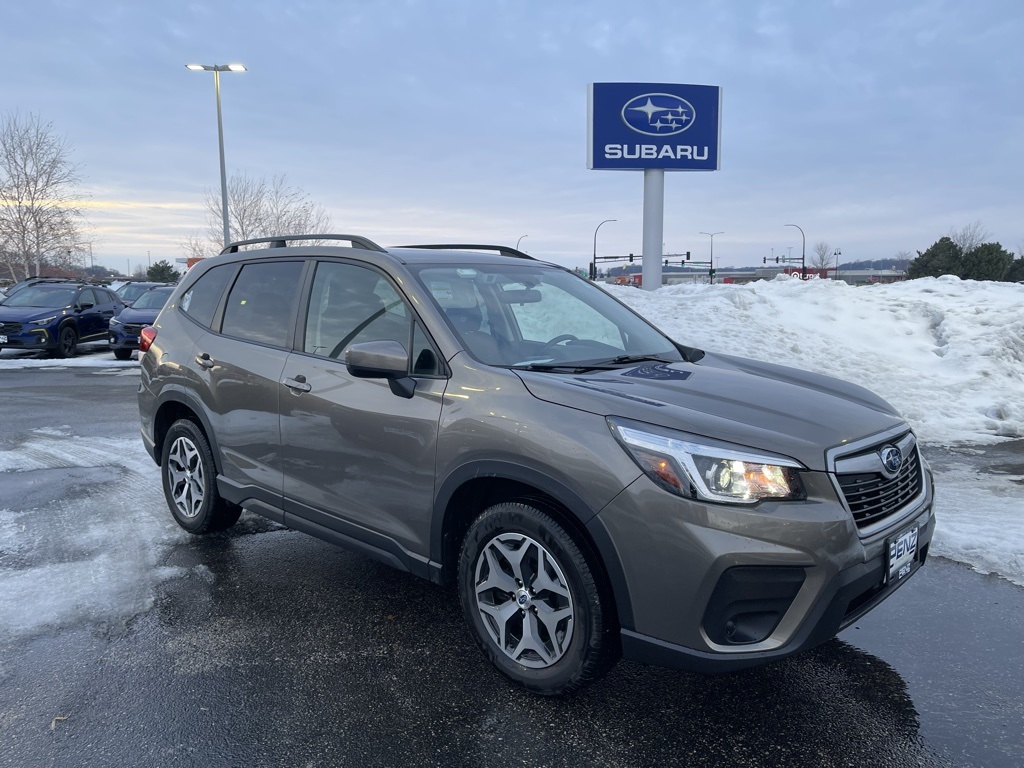 Used 2020 Subaru Forester Premium with VIN JF2SKAJC9LH506385 for sale in Rochester, Minnesota