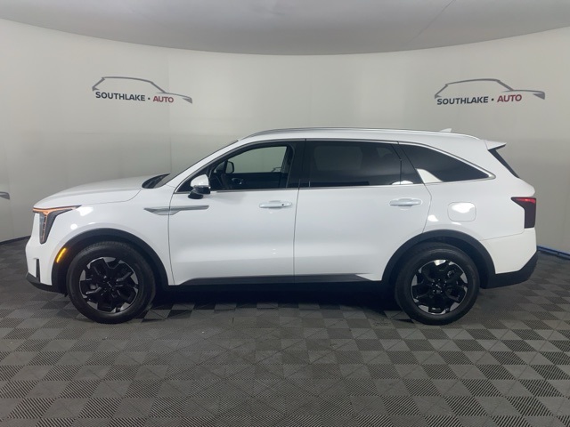2025 Kia Sorento S photo 5
