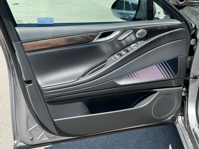2024 Genesis Electrified G80 photo 19