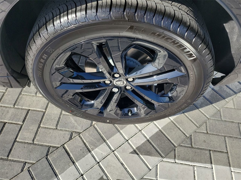 2026 Jaguar F-PACE P250 R-Dynamic S photo 12
