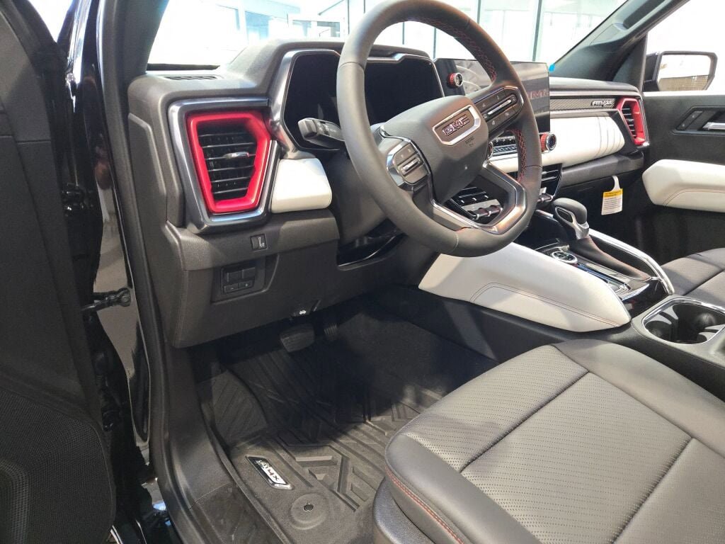 2026 Gmc Canyon AT4X photo 21