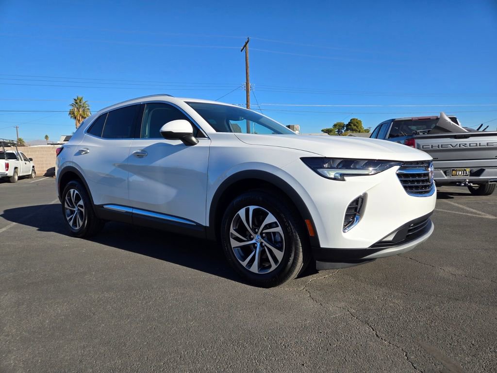 2023 Buick Envision Essence's photo