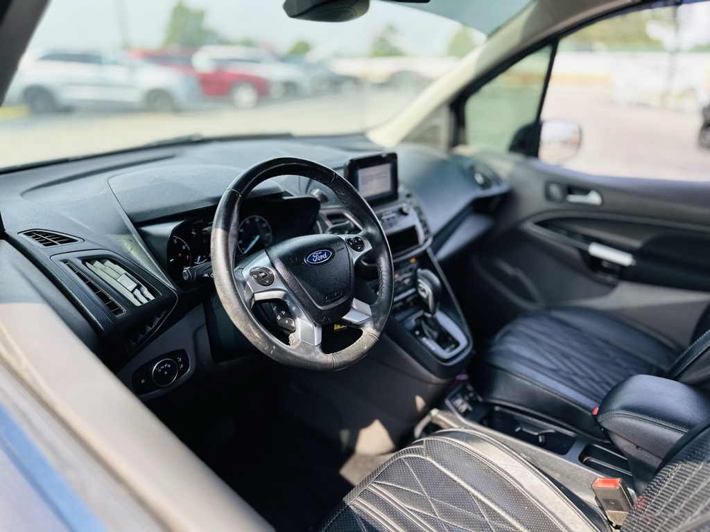 2020 Ford Transit XLT photo 19