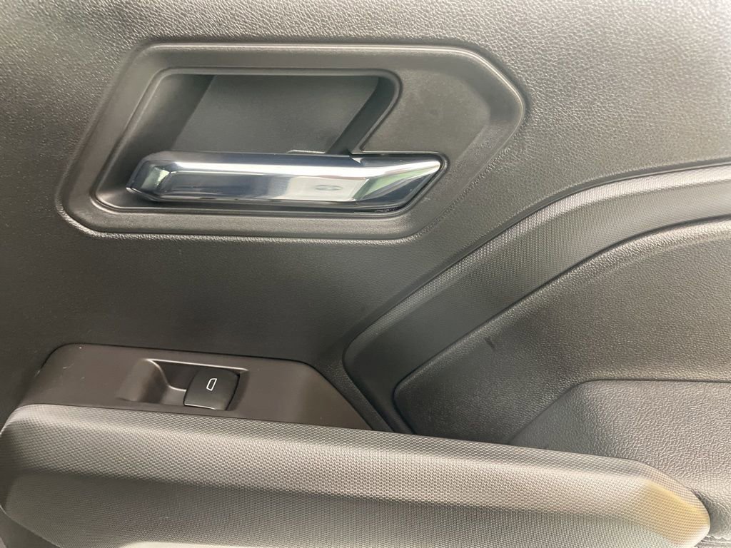 2026 Chevrolet Colorado LT photo 14