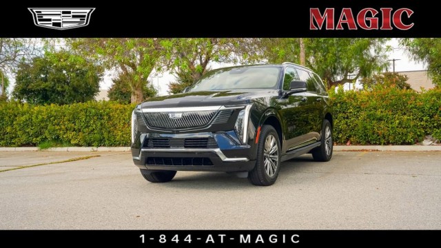 2026 Cadillac Escalade IQL Luxury's photo