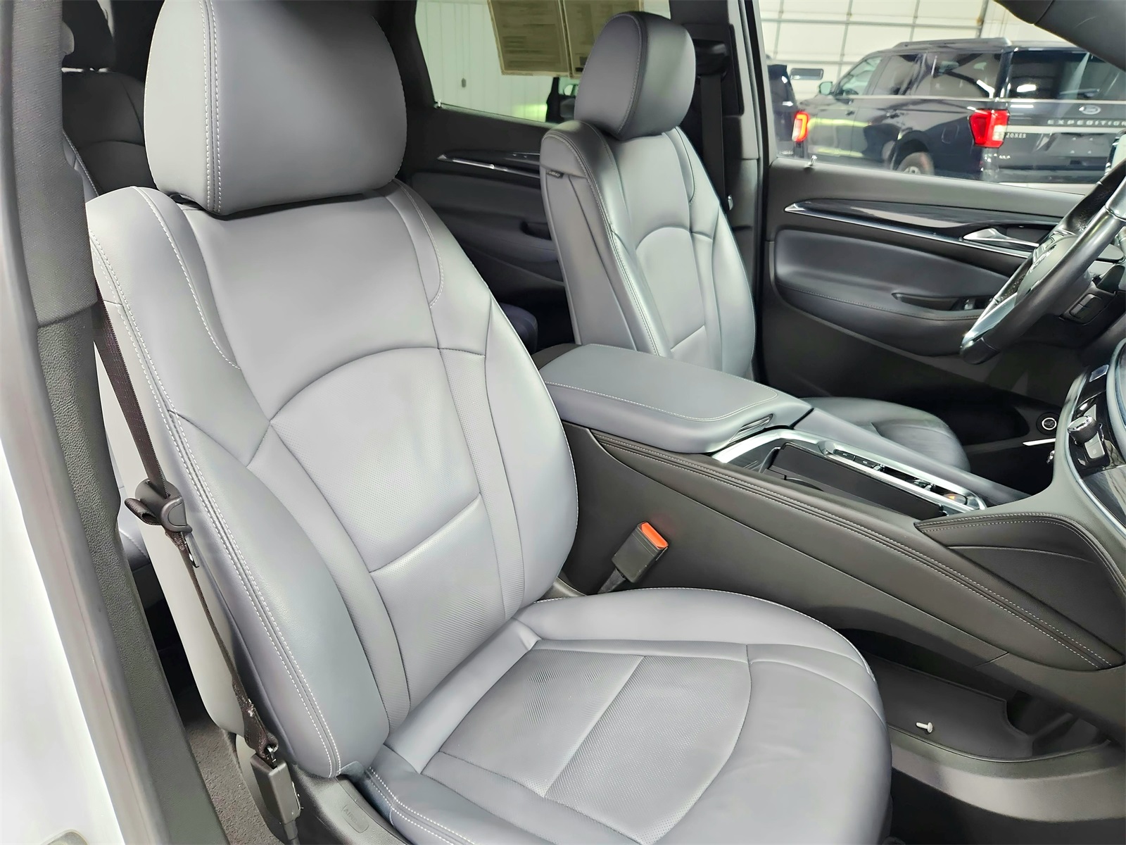2024 Buick Enclave Premium photo 40