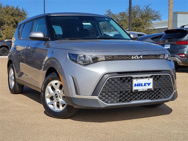 2024 Kia Soul LX