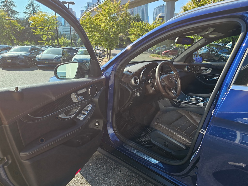 2018 Mercedes Benz GLC 300 4MATIC photo 20