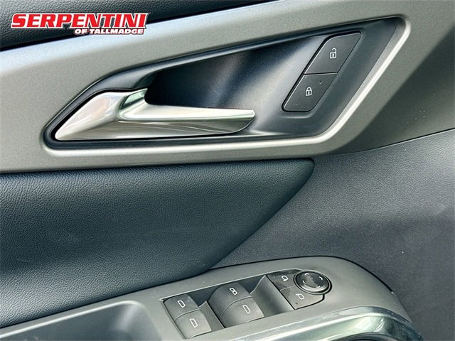 2026 Chevrolet Traverse photo 13