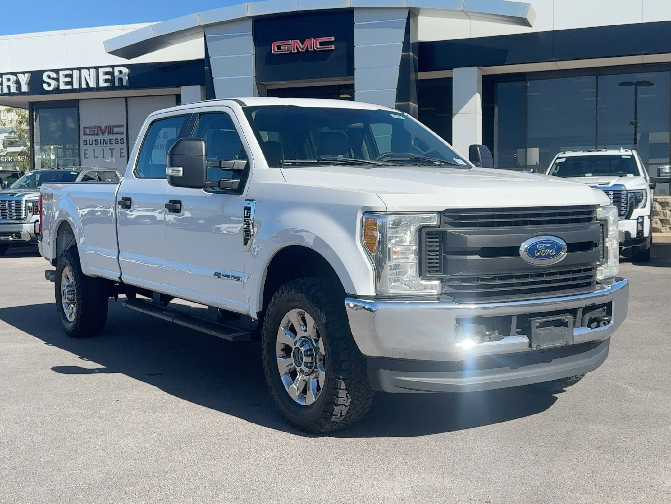 2017 Ford F-350 XL photo 7