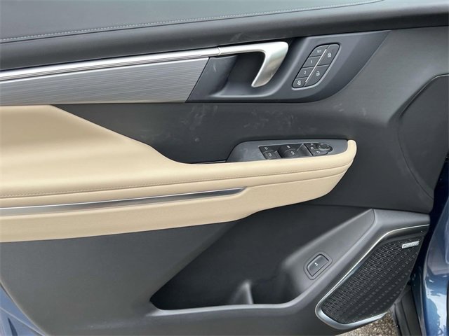 2026 Buick Enclave Preferred photo 13