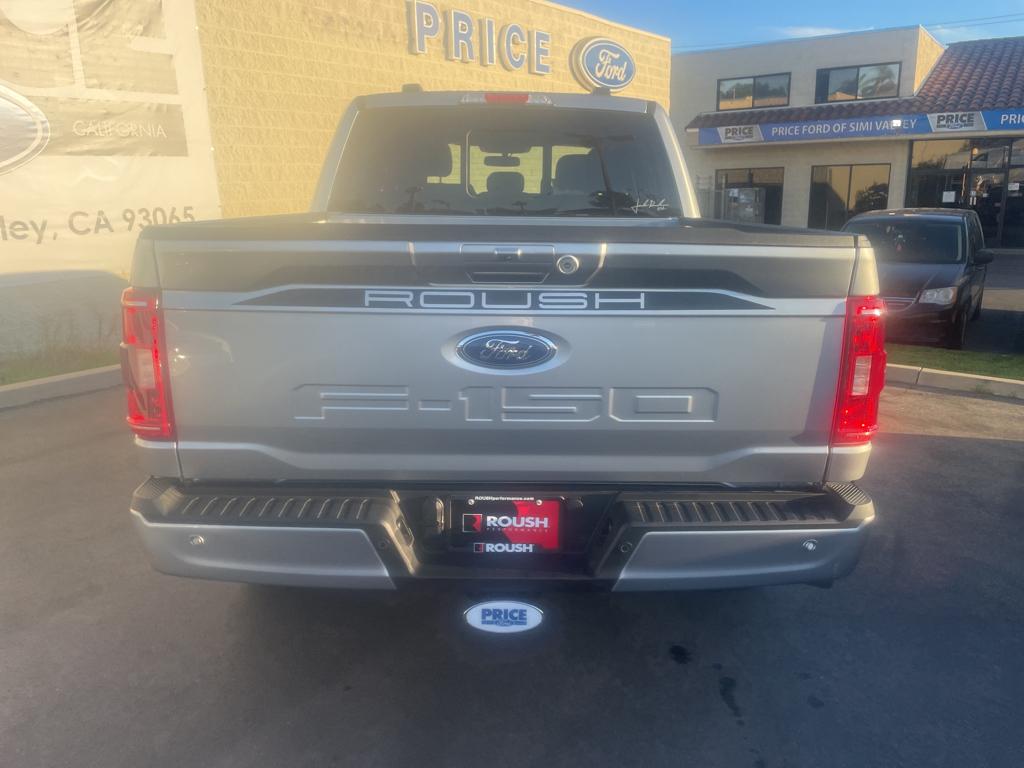 2023 Ford F-150 XLT photo 2