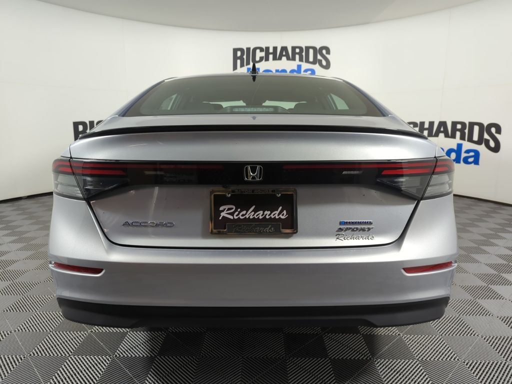 2025 Honda Accord Hybrid Sport photo 4