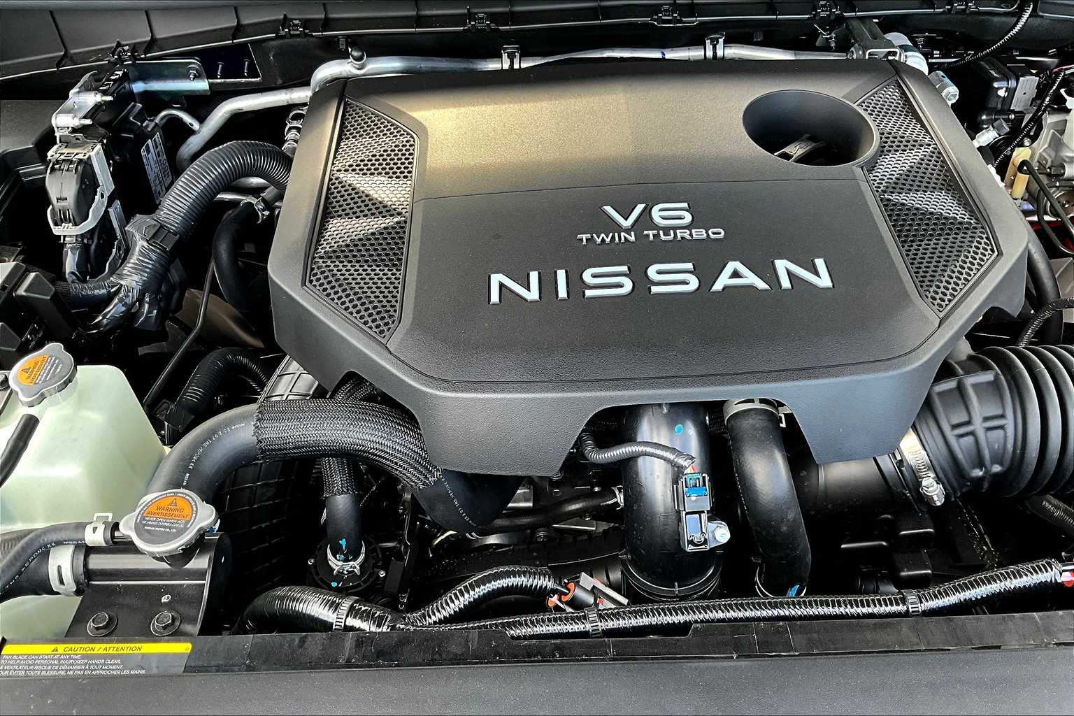 2025 Nissan Armada SL photo 15