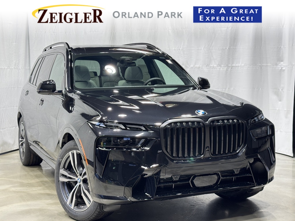 2026 BMW X7 40i's photo