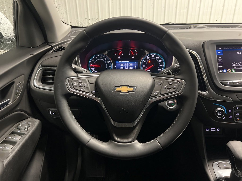 2023 Chevrolet Equinox LT photo 13