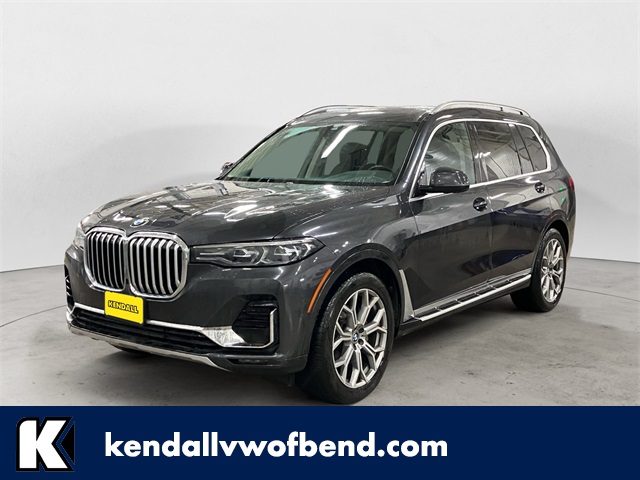 2020 BMW X7 40i's photo
