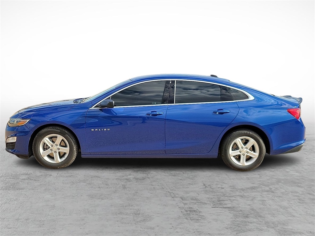2023 Chevrolet Malibu LS photo 6